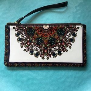 Aladdin’s magic carpet wallet
